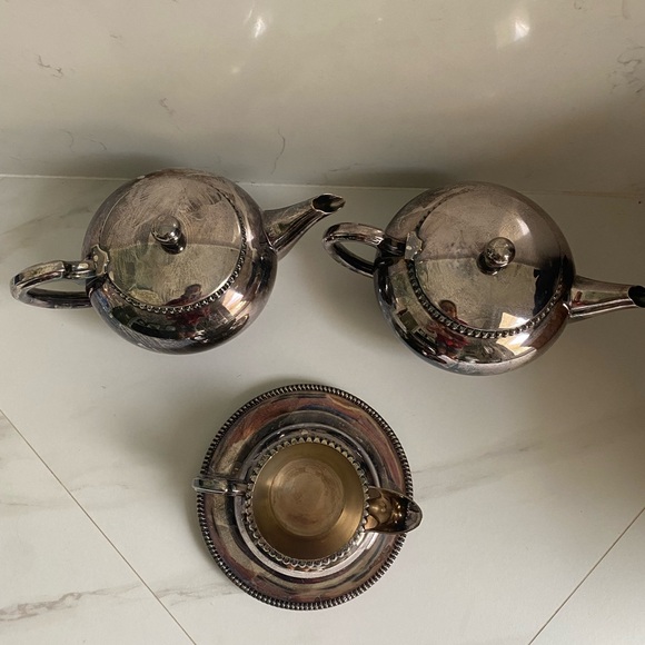 Vintage Meridional E.P.S Silver plated Teapot, Coffeepot, Creamer & Saucer Set - Picture 2 of 16